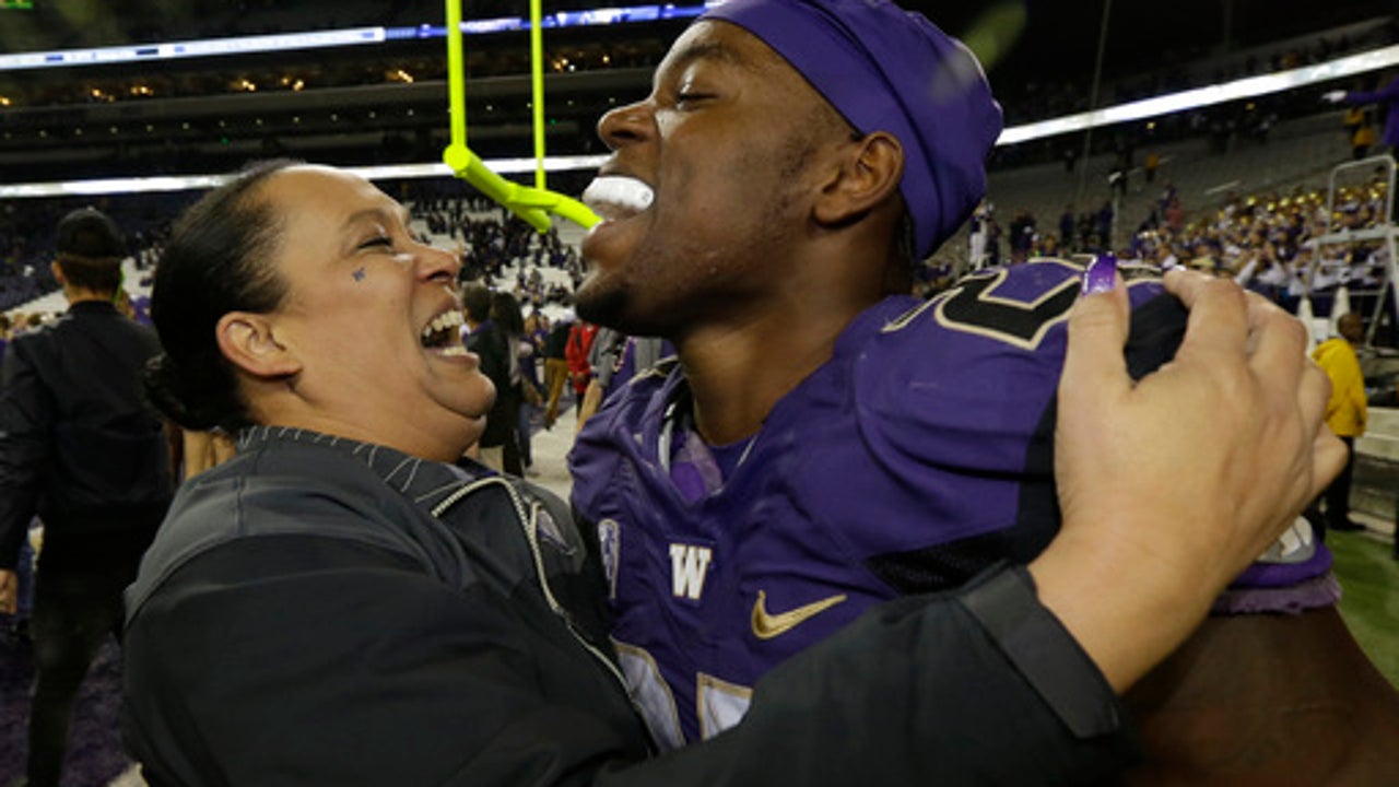 Oregon's streak over No. 5 Washington won't be mentioned